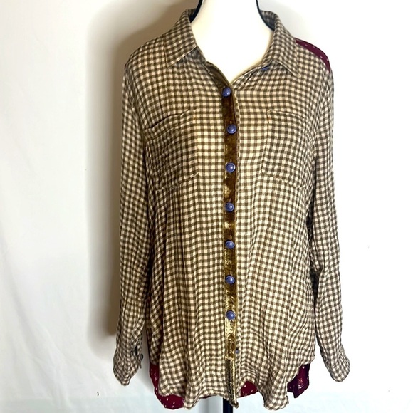 Aratta Silent Gourney button down top - Picture 2 of 7